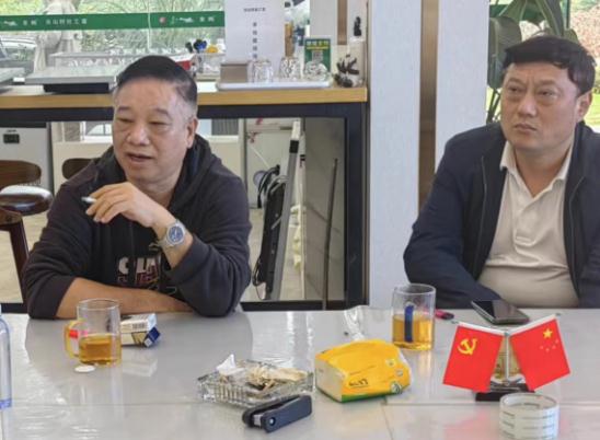 点击新窗口打开